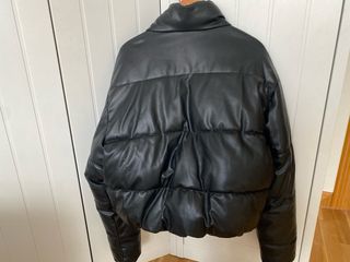 Plumas Zara Negro Talla M