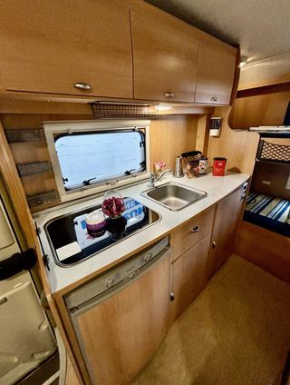 Autocaravana ELNAGH, con literas, A/C