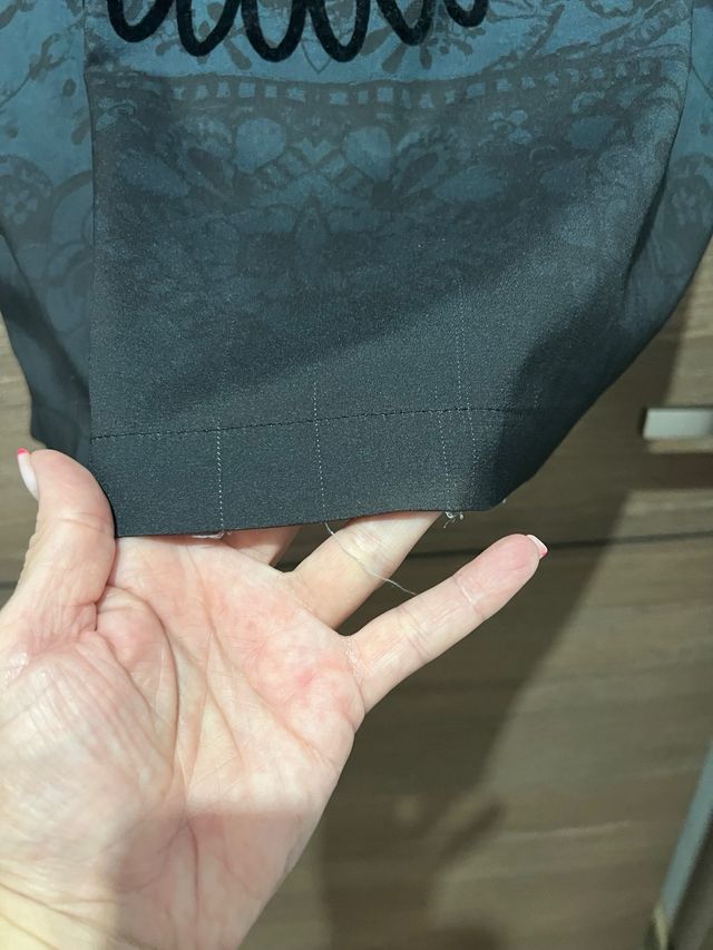 Abito Desigual nero e turchese