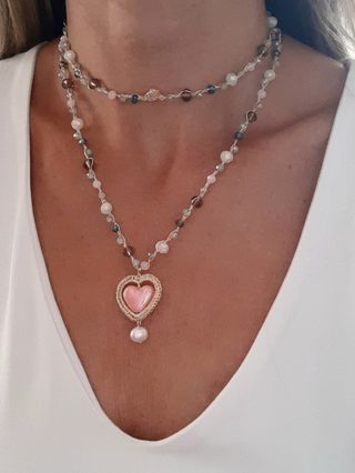 Collar largo con corazón y perla