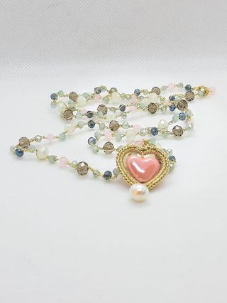 Collar largo con corazón y perla