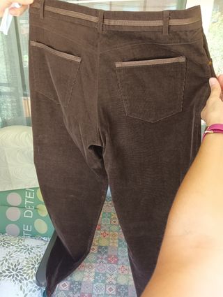 Traje micropana mujer marrón talla 38-40.