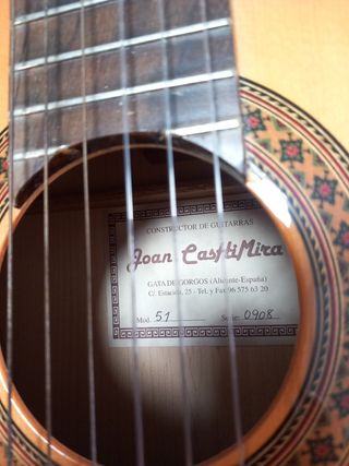 Guitarra Clásica con Funda y Accesorios