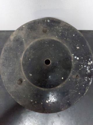 Farol antiguo de metal y cristal