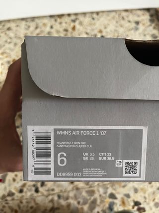 Zapatillas Nike Air Force 1 Marrones y Blancas