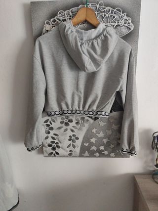 Camiseta corta gris