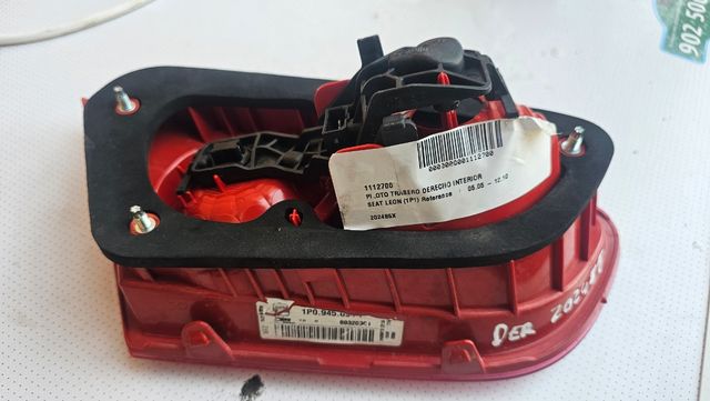 Piloto trasero Seat León derecho