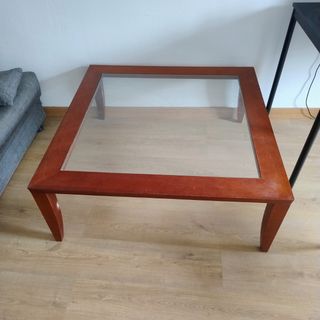 Mesa ratona de madera y cristal