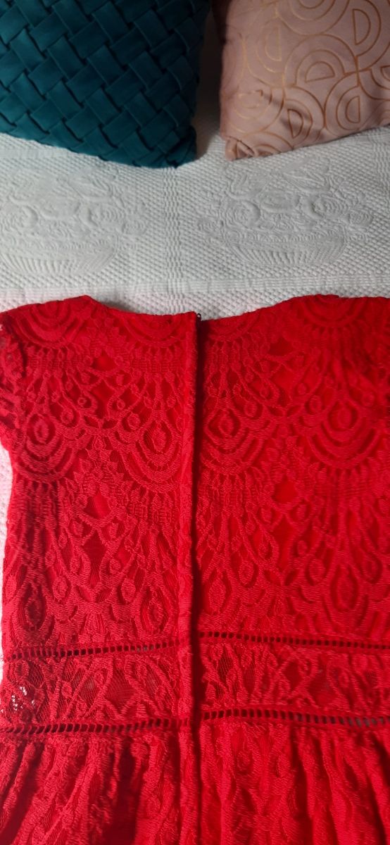 Vestido H&M Rojo Encaje Corto