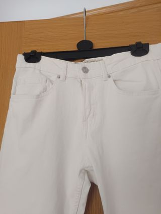 Pantalón vaquero hombre blanco T-38 Super Skinny.