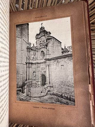 España. Sus Monumentos y Artes – 1887