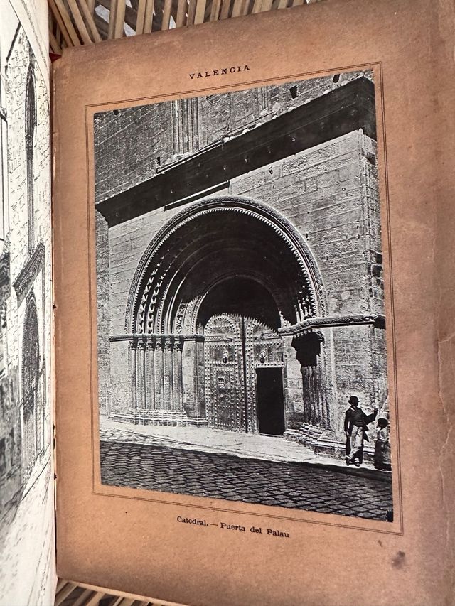 España. Sus Monumentos y Artes – 1887