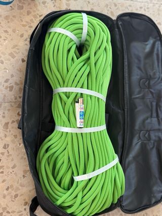 Pack Escalada: Cuerda, Pies de Gato, Arnéses etc 