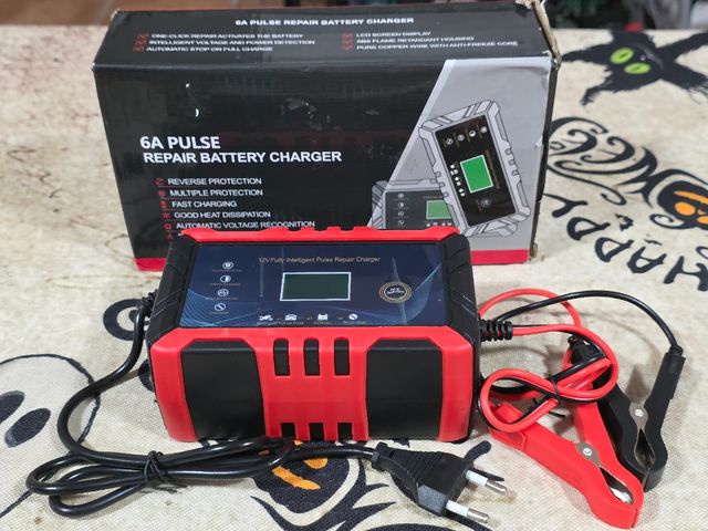 Cargador Batería Coche 12V Reparador