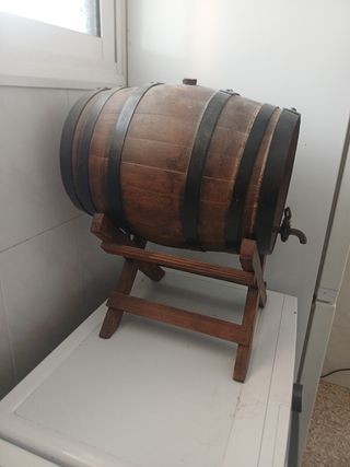 Barrica de madera 20L con grifo