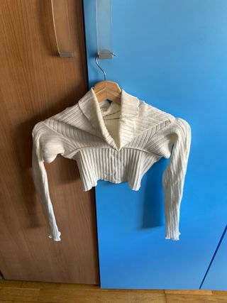 Jersey corto cuello alto