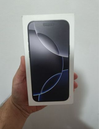 iPhone 16 Pro Max 256GB Negro Titanio