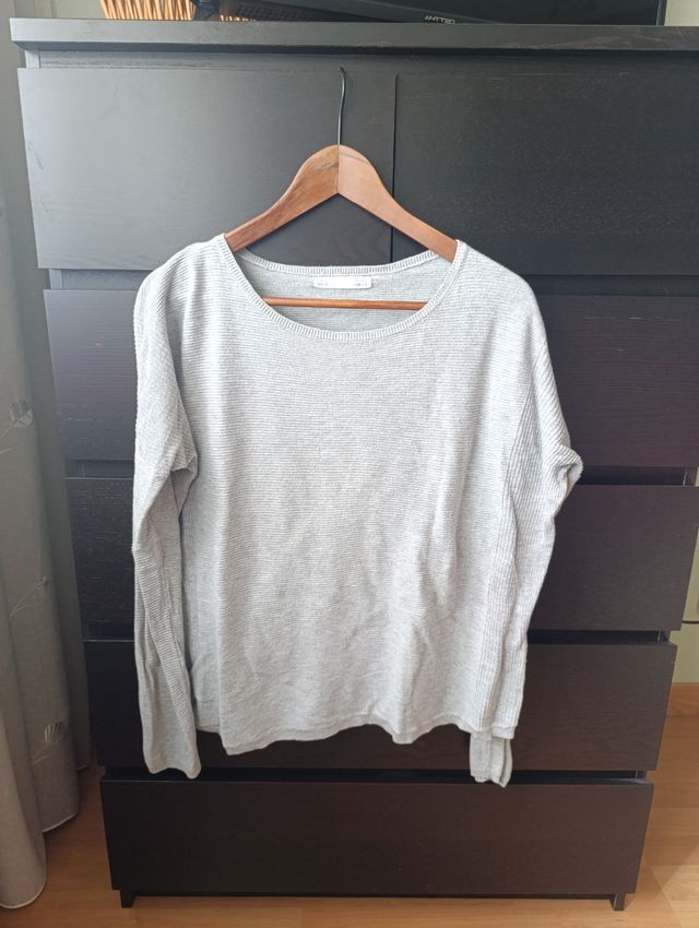 Jersey gris de punto fino