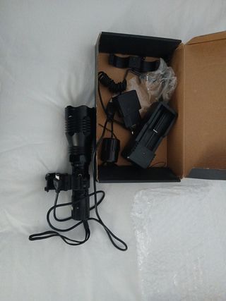 Linterna Táctica para Escopeta/Rifle