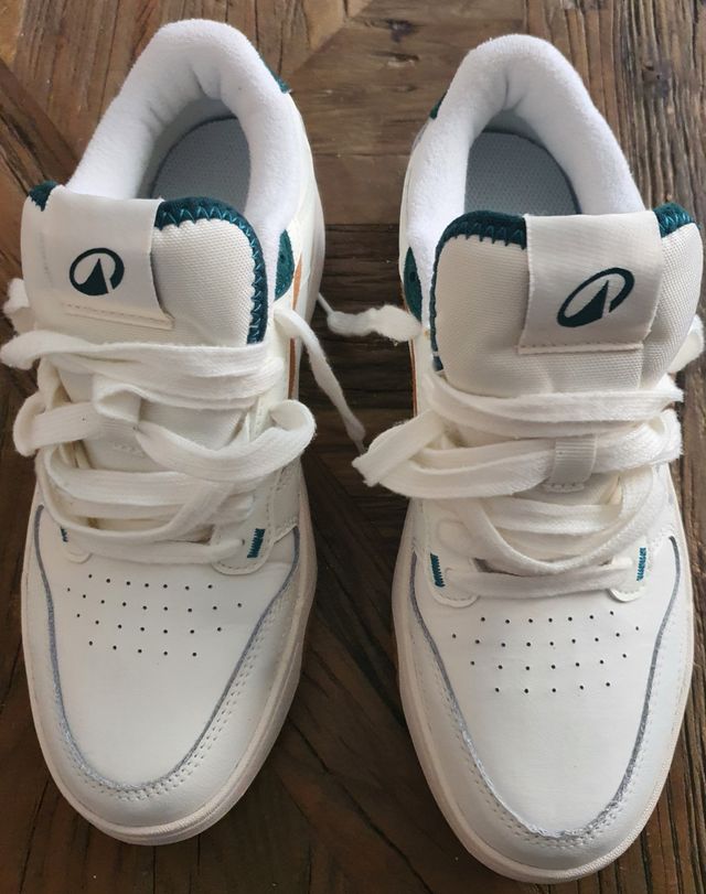 Zapatillas de Piel Decathlon Blancas y Verdes