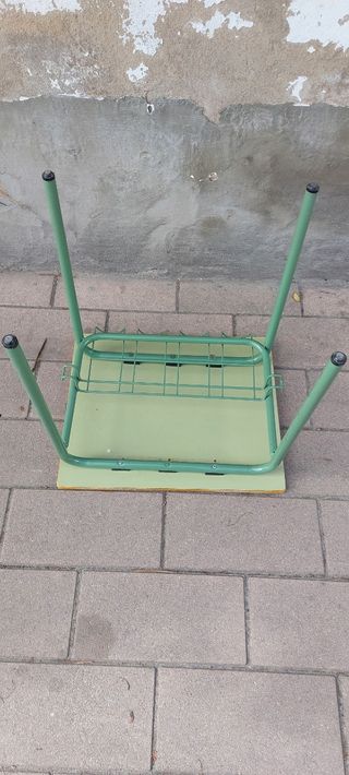 Pupitre escolar verde