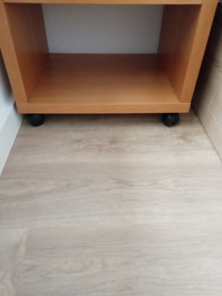 2 Mesitas Auxiliares Madera con ruedas