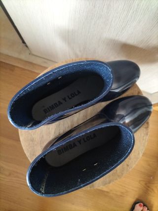 Botas de agua azul oscuro