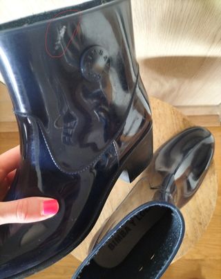 Botas de agua azul oscuro
