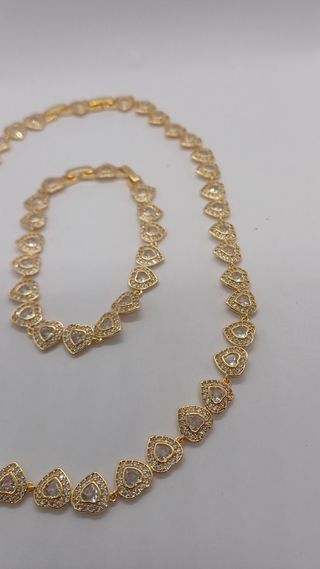 Conjunto Collar y Brazalete Chapado Oro 18 k