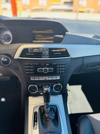Mercedes-Benz Clase C 2012