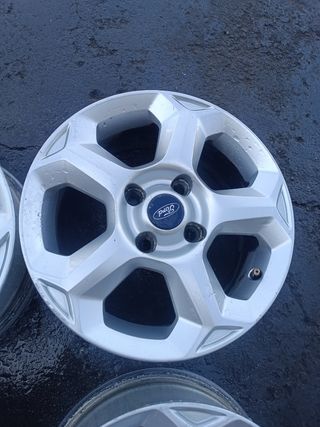 Llantas Ford Fiesta 15 (Juego de 4)