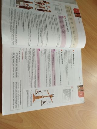 Libro texto latín 