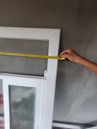 Ventana corredera con persiana