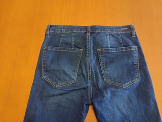 Pantalones vaqueros Pull&Bear largos 