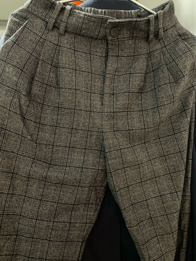 Pantalón Zara Cuadros Gris Talla XS
