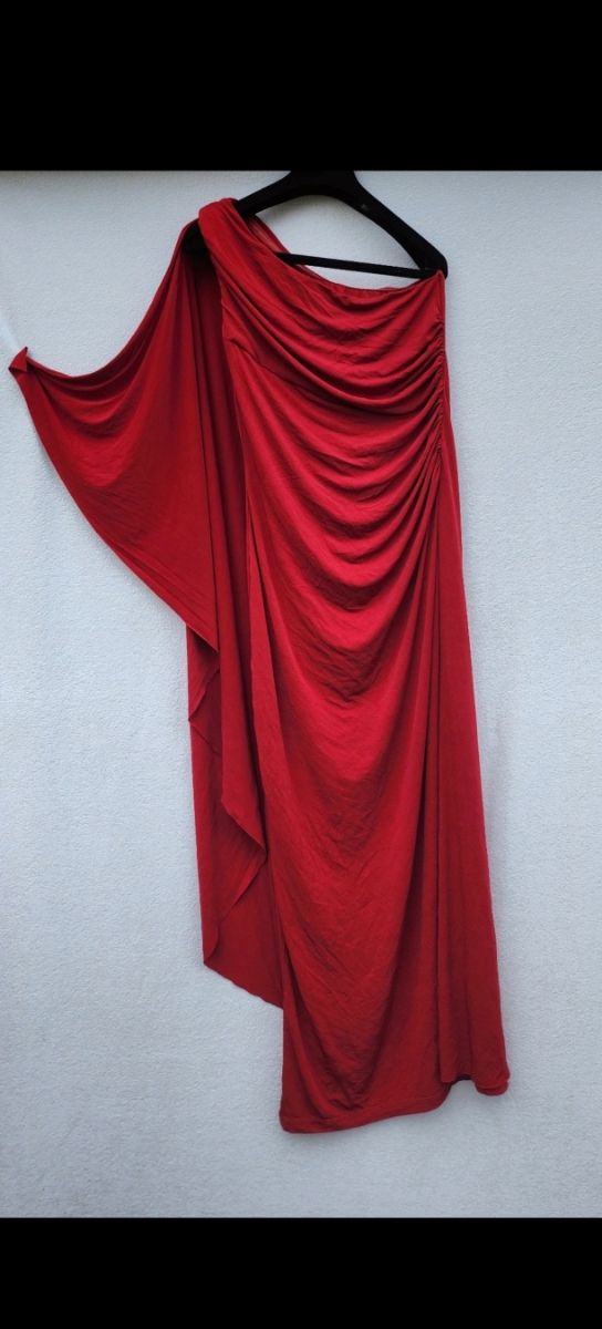 Vestido El Corte Inglés fiesta capa y corte latera