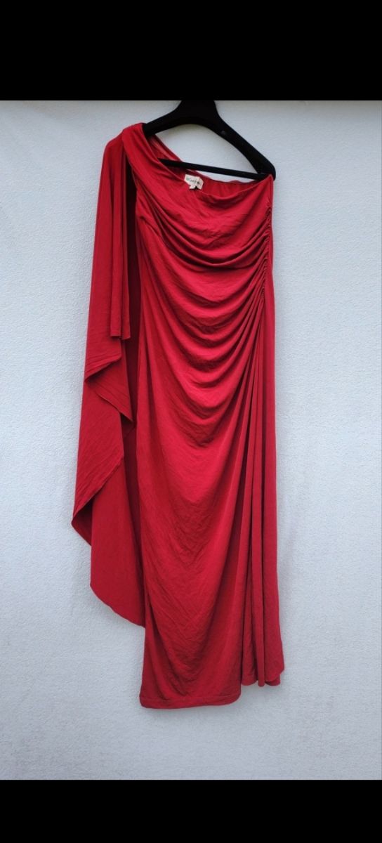 Vestido El Corte Inglés fiesta capa y corte latera