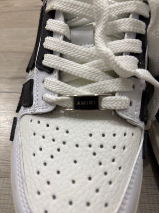 Zapatillas Amiri Skel Top Low Blancas y Negras