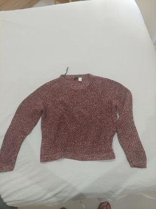 Jersey de lana rojo con calado
