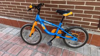 Bicicleta infantil B-PRO 16 con ruedines