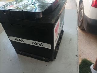 Batería coche Yuasa Professional