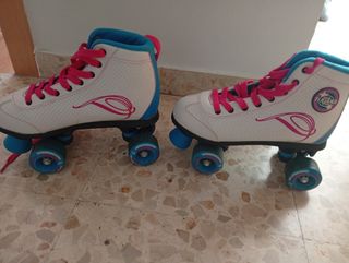 Patines de 4 ruedas Tijuana blancos. Talla 37