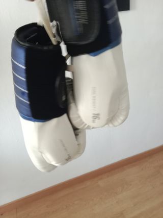 Guantes de boxeo 16 oz