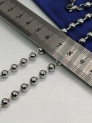 Collar de bolas de acero inoxidable