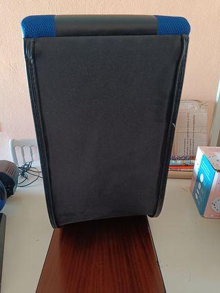 Asiento gaming azul y negro