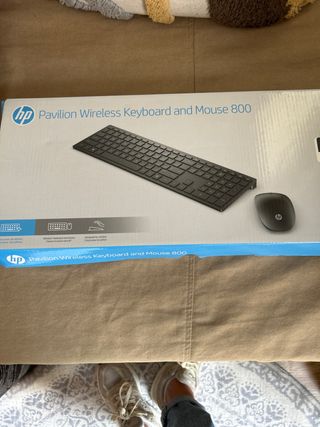 Teclado HP Pavilion Wireless Keyboard & Mouse 800 