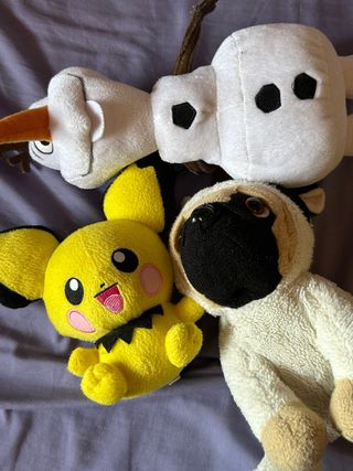 Lote Peluches: Olaf, Pikachu y Pug