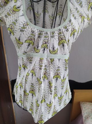 Top de algodón con estampado floral