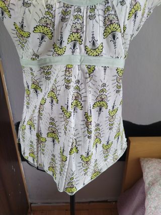 Top de algodón con estampado floral