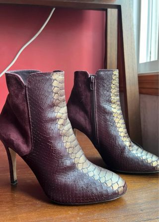 Botines Roberto Verino Piel Serpiente Talla 38